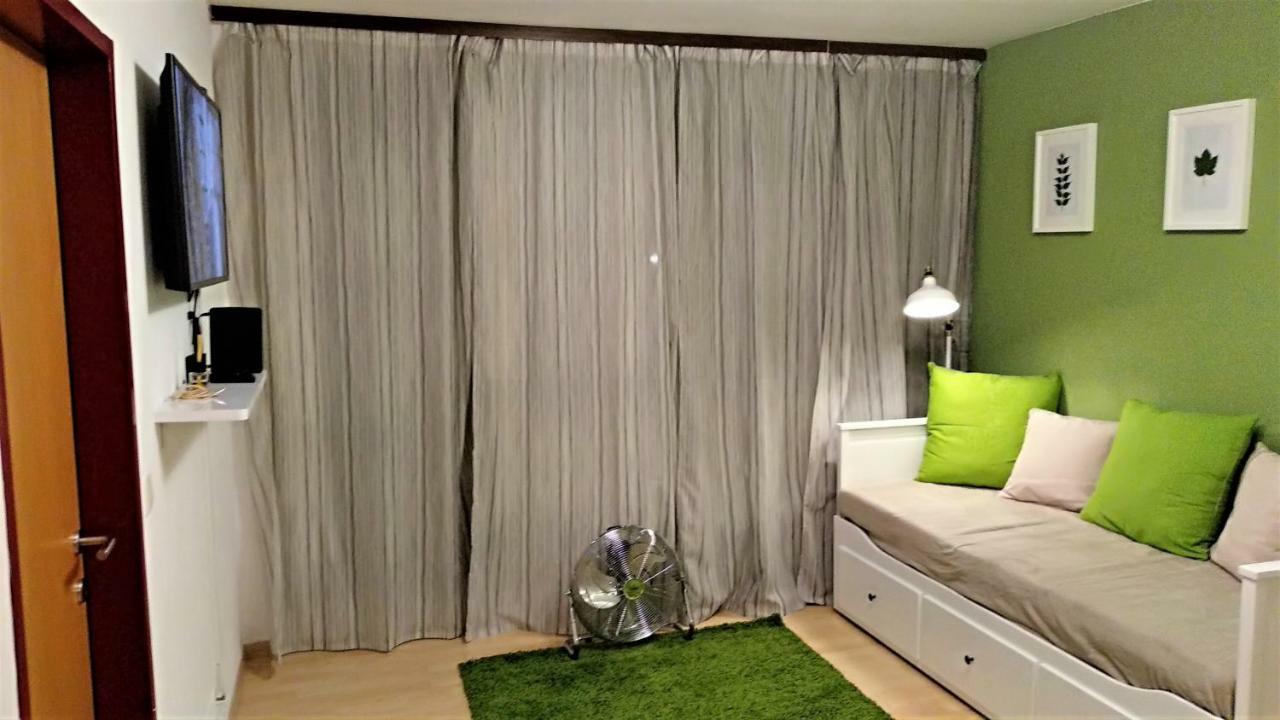 Green Wall Apartment Kaprun Exterior foto